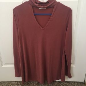 Long sleeve key hole neck top